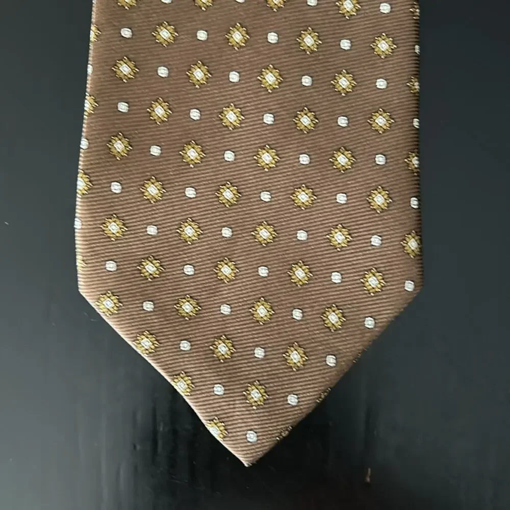 Bijoux Terner Cappuccino Brown Silk Tie, Gold & White Pattern, Perfect for Fall